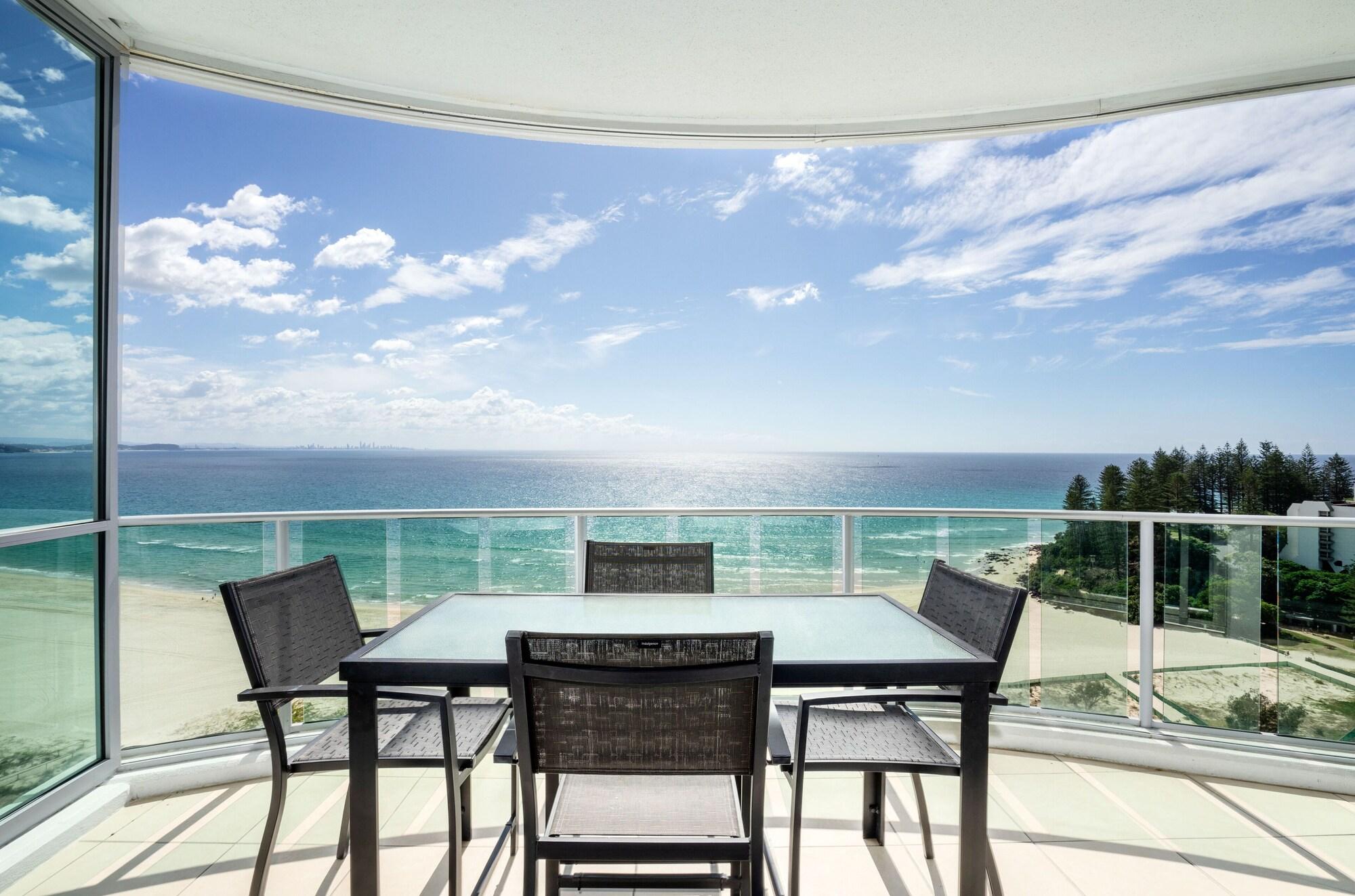 Reflection On The Sea Hotel Coolangatta Exterior photo